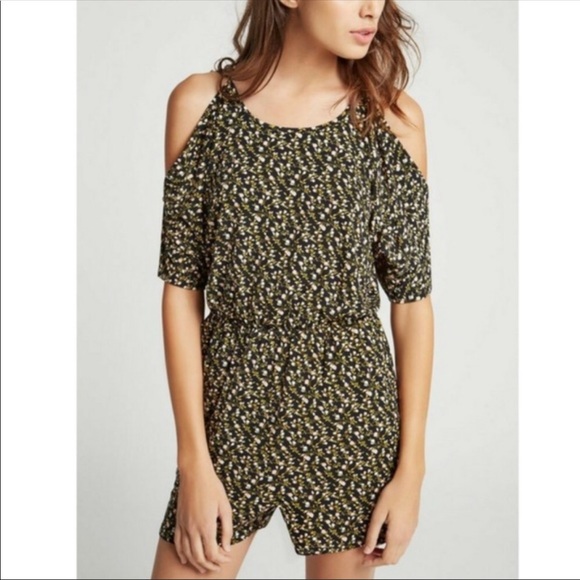 BCBGeneration Pants - BCBGeneration cold shoulder floral print romper